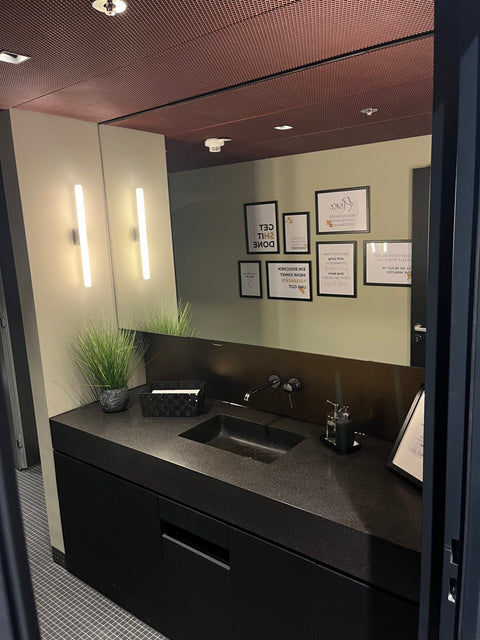 Eingebauter Corian® Waschtisch 