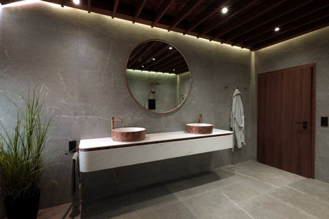 Château - Exklusive Corian® Badmöbel mit Metallakzent – Design in Gold & Kupfer