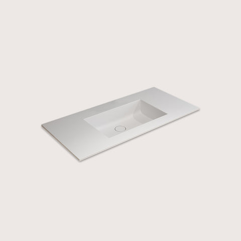 Corian® Waschtischplatte PureBasic – fugenlos mit eckigem Becken